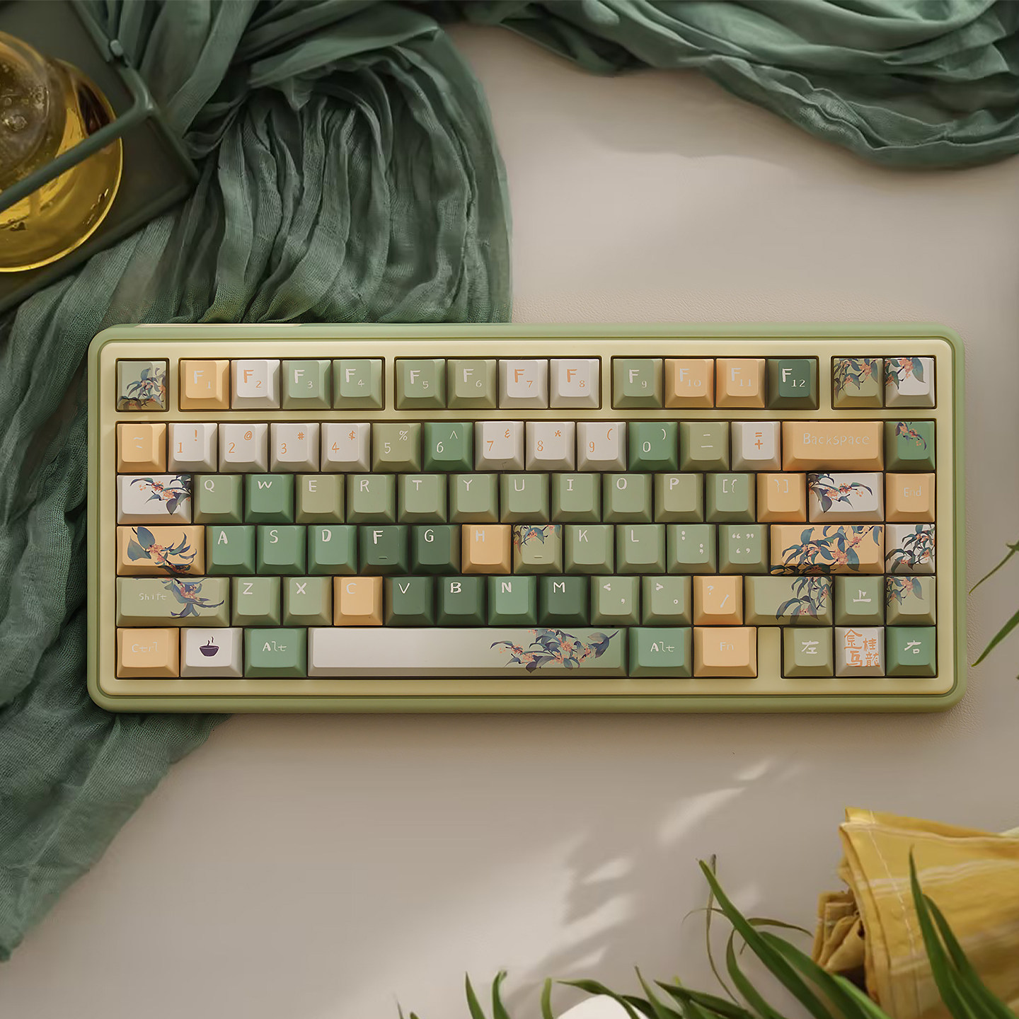 Clavier mécanique URE UR82, tr - Desk Setup Programmer avis et prix